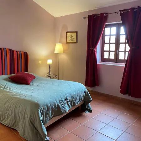 Guest house La Vieille Demeure Torreilles