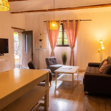 La Vieille Demeure 4*