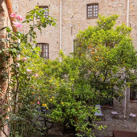 La Vieille Demeure Pensjonat 4*
