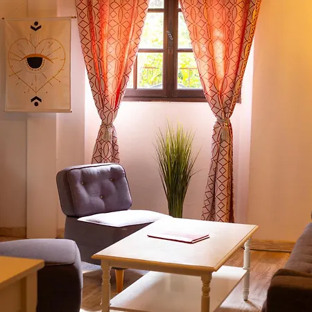 La Vieille Demeure تورايْ
