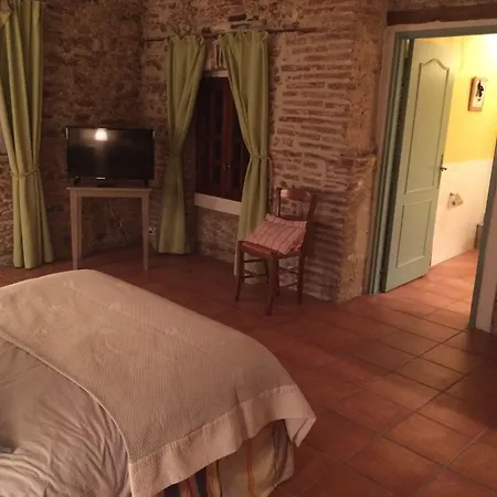 Affittacamere La Vieille Demeure 4*