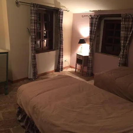 La Vieille Demeure 4*
