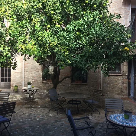La Vieille Demeure Affittacamere 4*