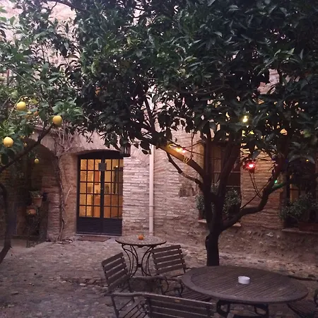La Vieille Demeure 4*