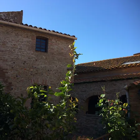 La Vieille Demeure 4*