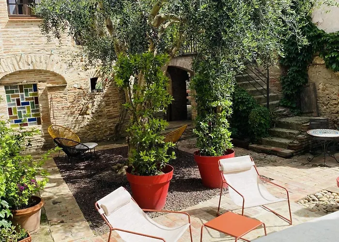 La Vieille Demeure Guest house 4*