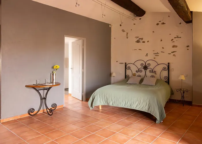 La Vieille Demeure Pensionat 4*